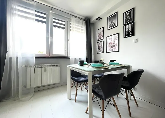 Inflancka - Self Check-in 20h Apartment